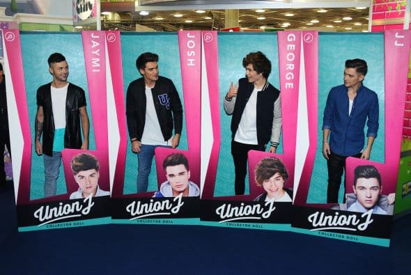 Tenemos que reconocer que la creatividad abundó en este evento, al cual asistieron muchas fanáticas.