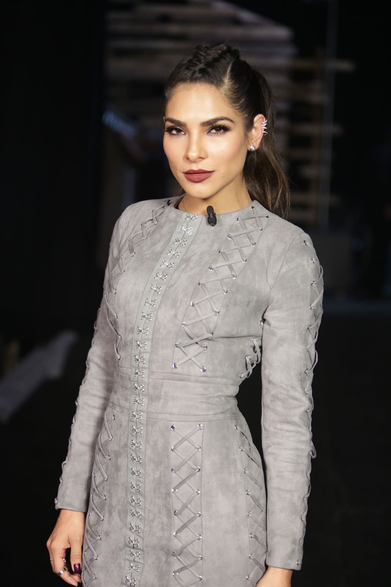 Una vez más Alejandra Espinoza agradeció a través de las redes sociales a su stylist Claudia Torres por coordinar cada detalle de su look. ¿Qué les parece el estilo de nuestro conductora esta temporada?