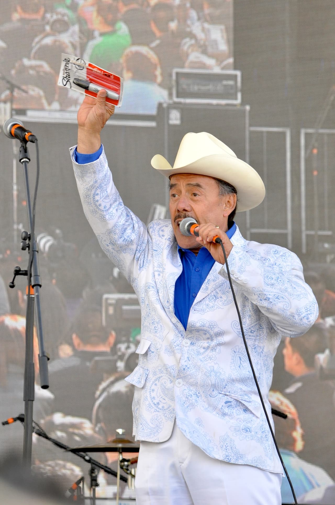 Pero en su carrera hay algo que respalda la afición de la que habló Jacqie en Instagram: Pedro Rivera 
<b>fue fotógrafo de fijas </b>en la película 'Asalto en Tijuana', en 1984.