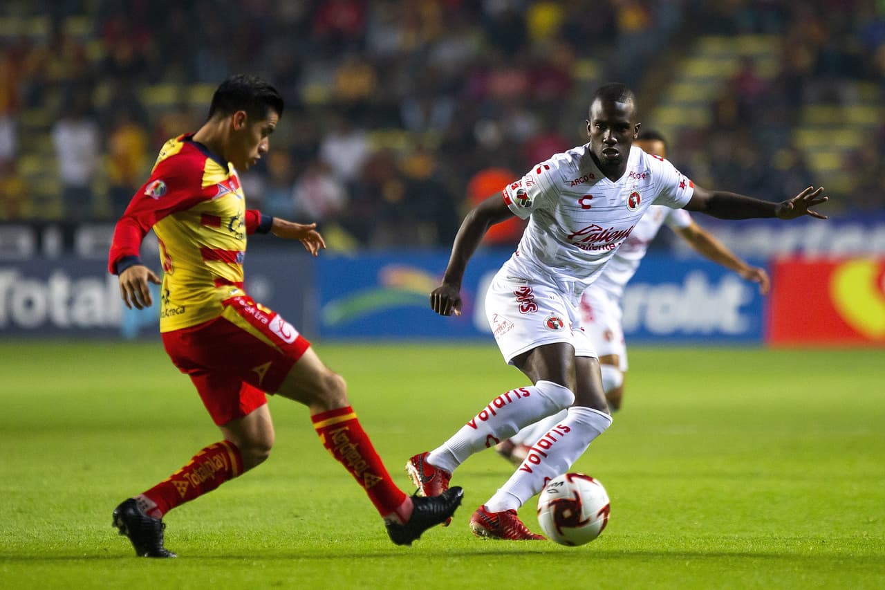 Xolos cedió el balón los primeros minutos del encuentro para buscar un contragolpe y así liquidar el compromiso.