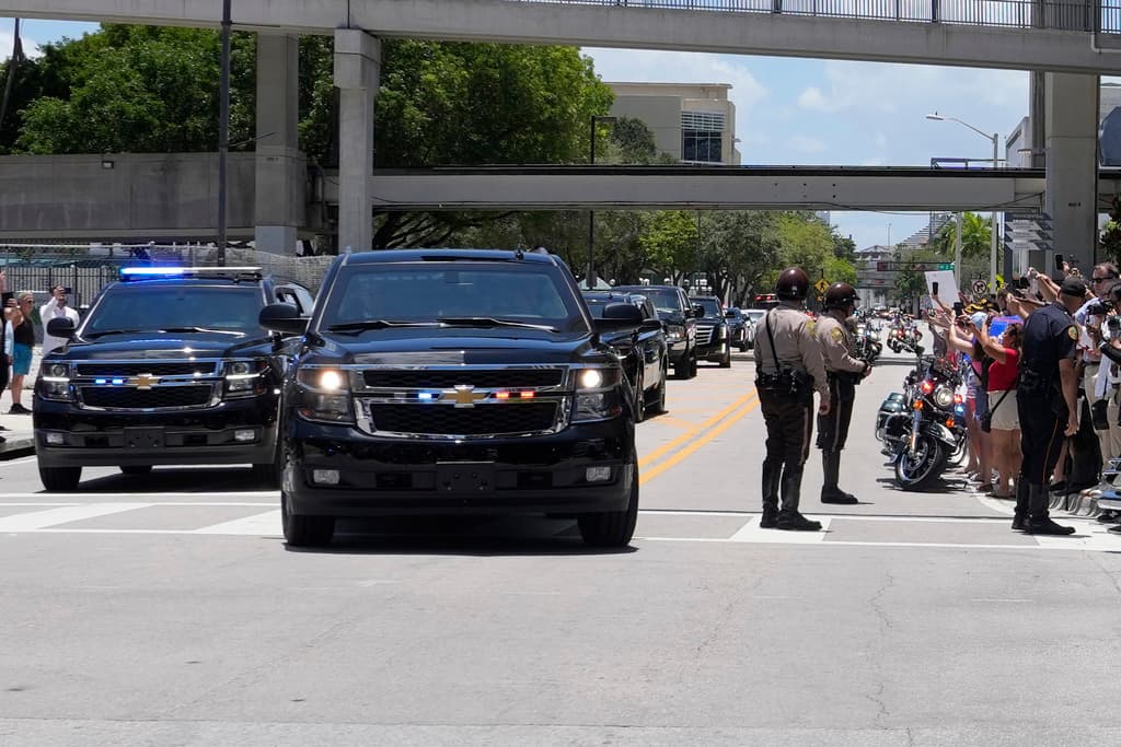 El expresidente Donald Trump se declara inocente de los 37 cargos en la corte federal en Miami