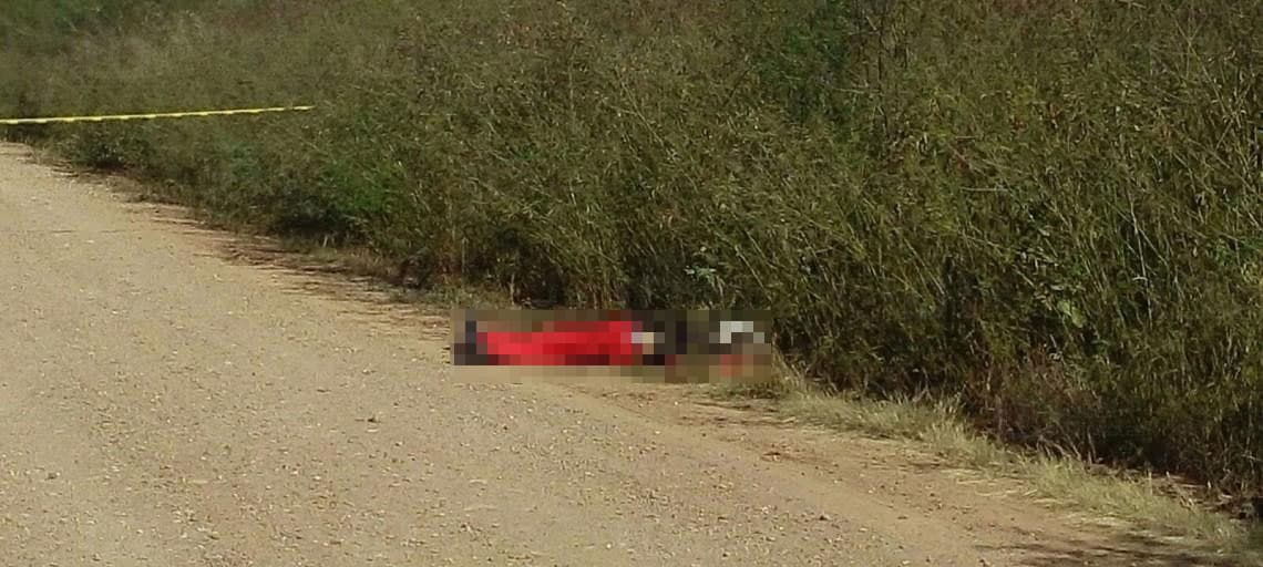 El grupo de sujetos preguntó por el ahora fallecido acordeonista. Cuando lo identificaron, lo bajaron del auto para dispararle solo a él.