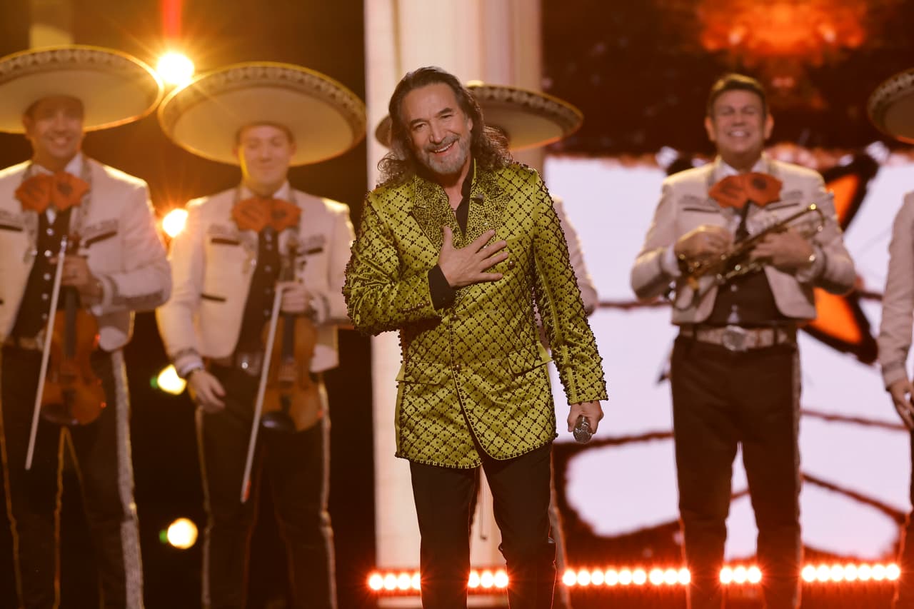 Marco Antonio Solís en Latin GRAMMY 2022.