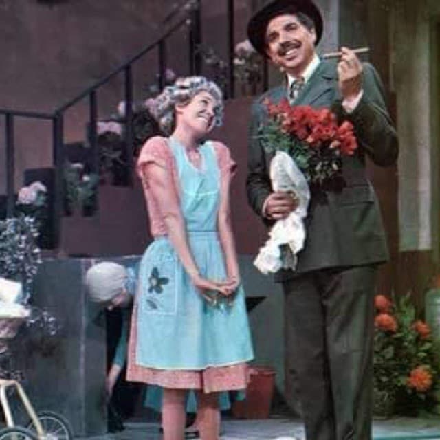 Falleció en Puerto Vallarta, donde descansarán sus restos. Desde 2008 radicó en esa ciudad con su familia. Llevaba casado 54 años.