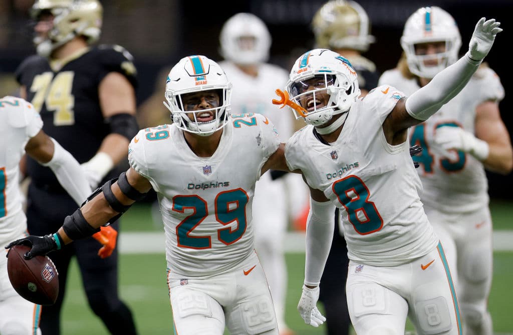 Los Dolphins soprenden en Nuevo Orleans y vencen fácilmente a los Saints 20-3 en el Mercedes-Benz Superdome.