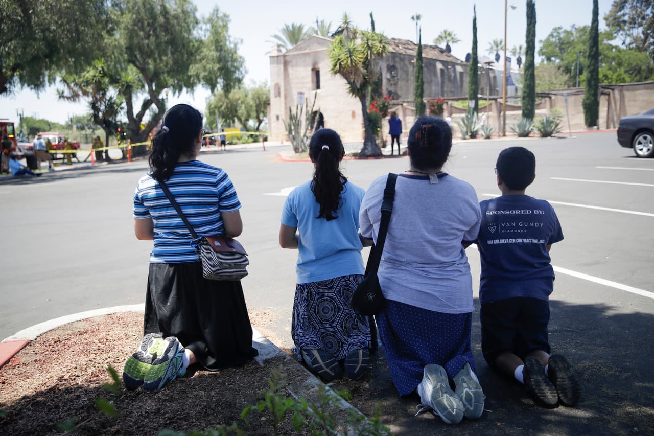 La misión fue fundada por el padre franciscano Junipero Serra en San Gabriel, a pocos kilómetros al sureste de Pasadena.