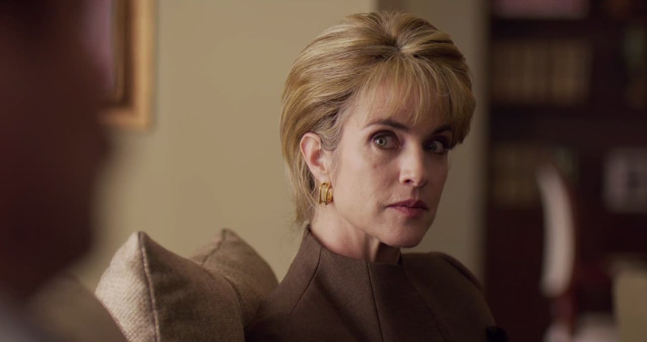 Con una mirada firme y asintiendo, Mirtha le dio la orden, tenía que aceptar a Don Sol en su equipo.