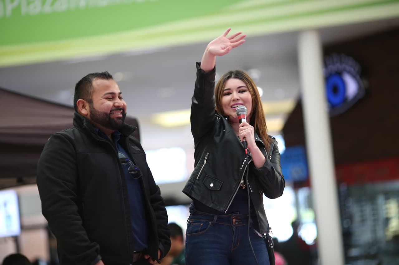 El talento de Univision estuvo presente.