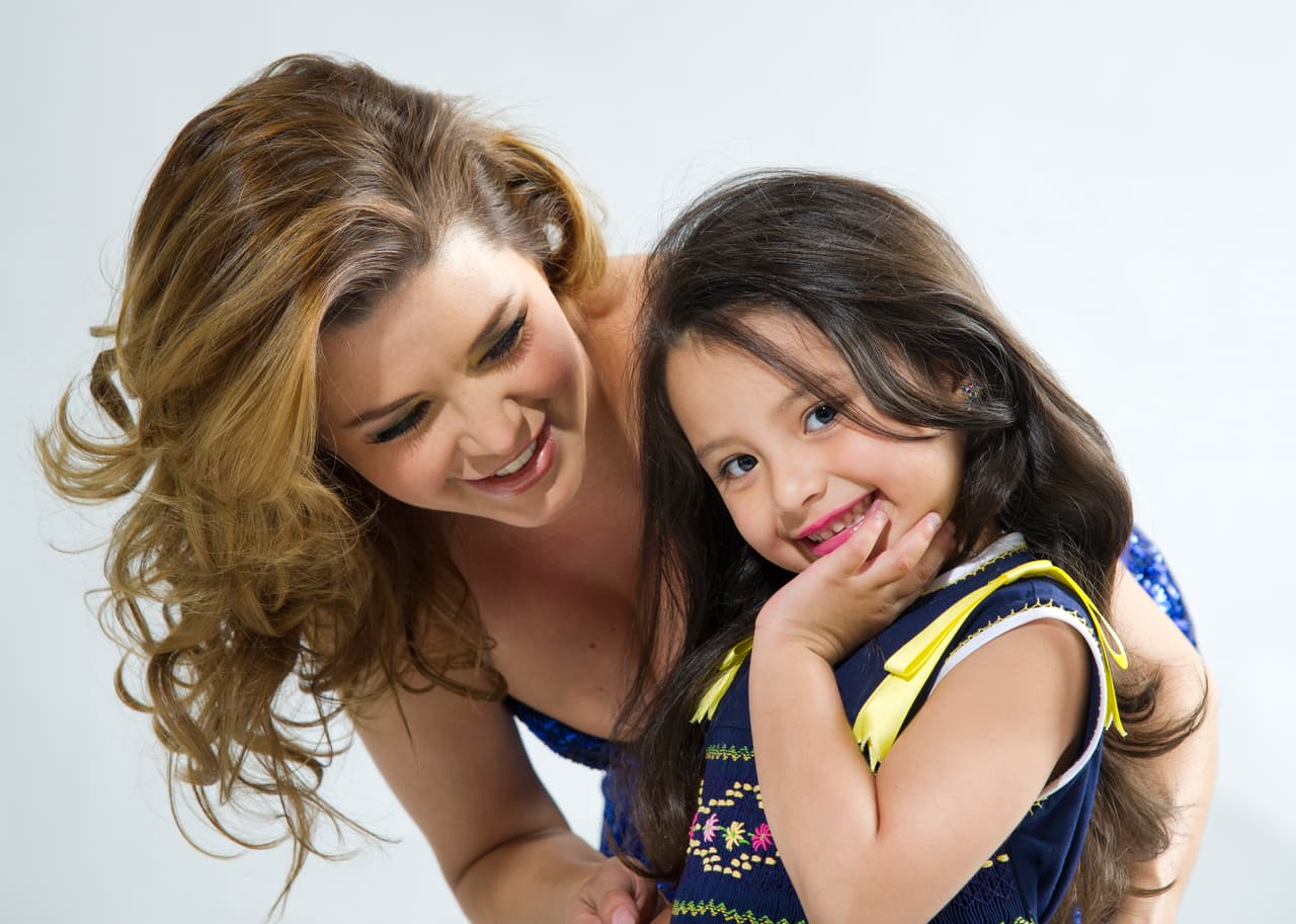 Aunque la maternidad la mantuvo ocupada, Alicia dio continuidad a sus proyectos profesionales y retomó su carrera con nuevos bríos.