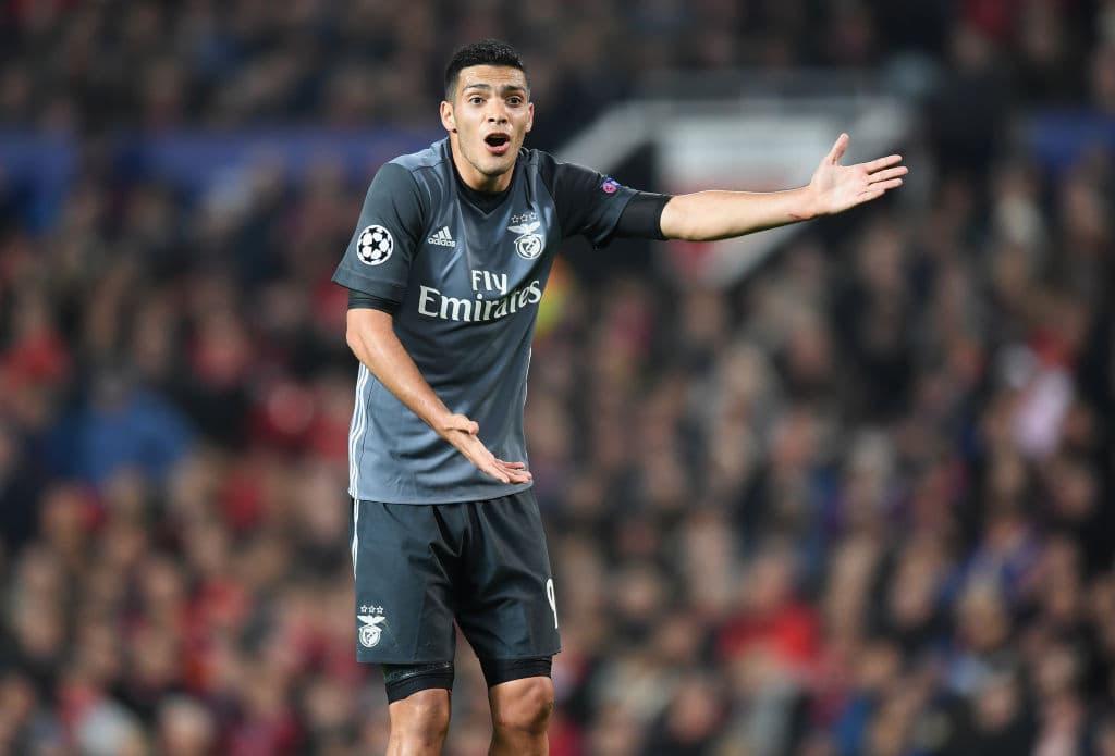 MANCHESTER, ENGLAND - OCTOBER 31: Raul Jimenez of Benfica during the UEFA Champions League group A match between Manchester United and SL Benfica at Old Trafford on October 31, 2017 in Manchester, United Kingdom. (Photo by Michael Regan/Getty Images)