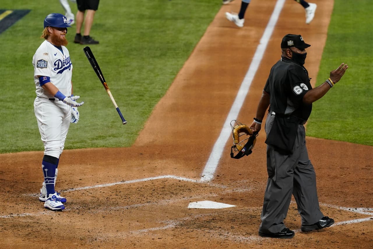 Los Tampa Bay Rays no encuentran el pitcheo que querían y los Dodgers se aprovechan de eso para vencer 3-8 y adelantarse en la Serie Mundial.
