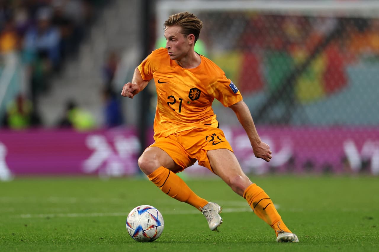 <h3 class="cms-H3-H3">7. Países Bajos</h3>
<br>
<br>⚽
<b>Valor de la plantilla: </b>$779 millones.
<br>
<br>⚽
<b>Jugador más caro: </b>Frenkie de Jong.
<br>
<br>⚽
<b> Costo de transferencia de su jugador más caro: </b>$113 millones.
<br>