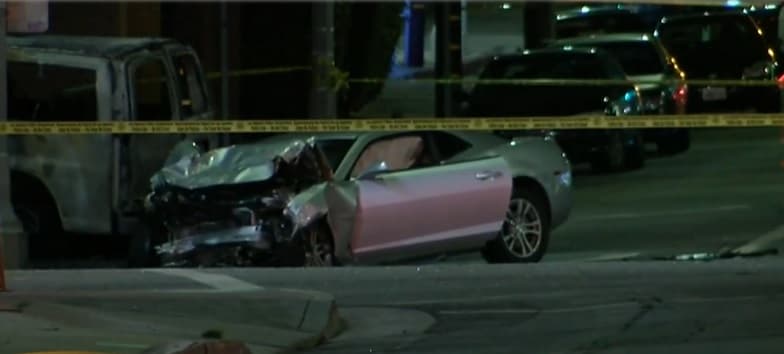 Dos muertos, incluyendo un trabajador del Metro Van, deja choque en Hollywood