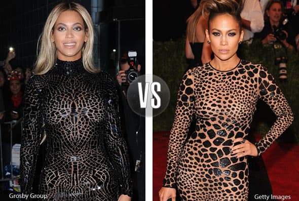 Y quizá eso haga la diferencia; algunos modelitos se le ven bien, pero otros no tanto, como en este caso los estampados.