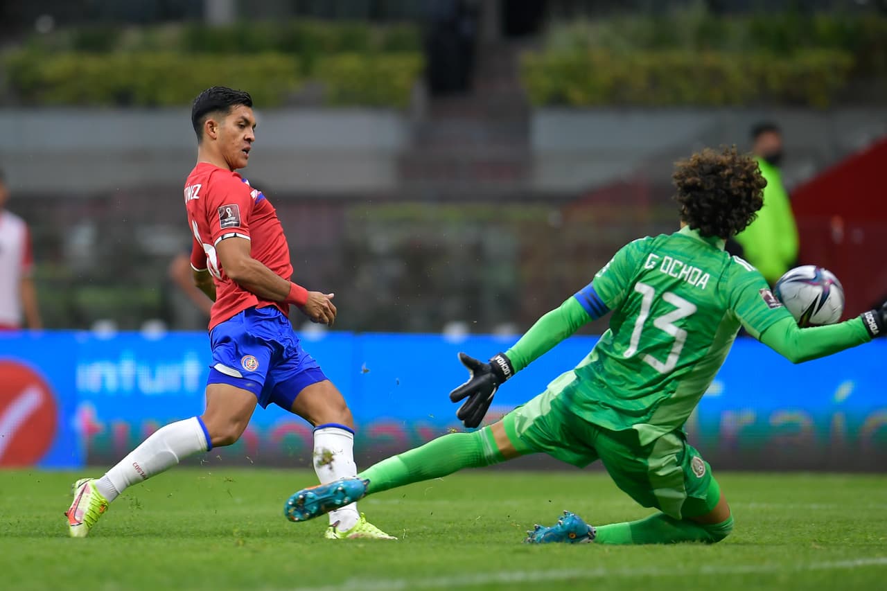 Pese a contar con el regreso a la titularidad de jugadores importantes como Lozano, 'Tecatito' y Edson, México igualó sin goles ante Costa Rica en el Azteca.