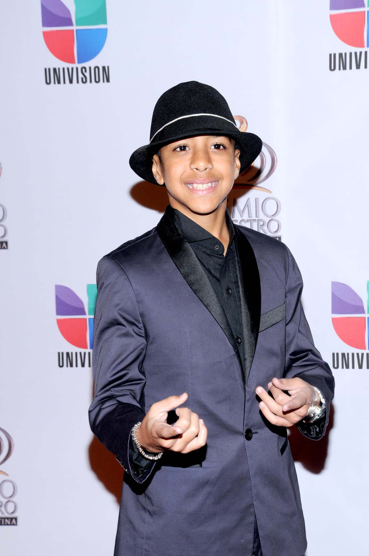 De hecho, empezó en esto del reggaetón gracias Daddy Yankee.