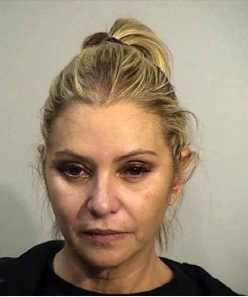 La actriz mexicana Daniela Castro, quien dejó al mundo boquiabierto con la noticia de 
<a href="https://www.univision.com/san-antonio/kwex/noticias/asaltos-y-robos/detienen-a-la-actriz-mexicana-daniela-castro-en-texas-acusada-de-robar-en-una-tienda" target="_blank">su detención en una tienda</a> Saks Fifth Avenue OFF 5th de San Antonio, Texas, 
<b>por supuestamente robar en ella,</b> regresa a la corte este año, pero esta vez como demandante.