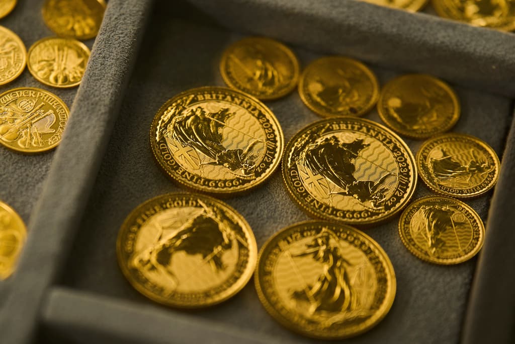 Por qué el precio del oro se disparó a nuevos récords con el cierre del gobierno de EEUU