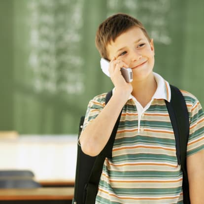 Si hay una situación de crisis o una situación inevitable, el estudiante puede comunicarse para pedir ayuda.