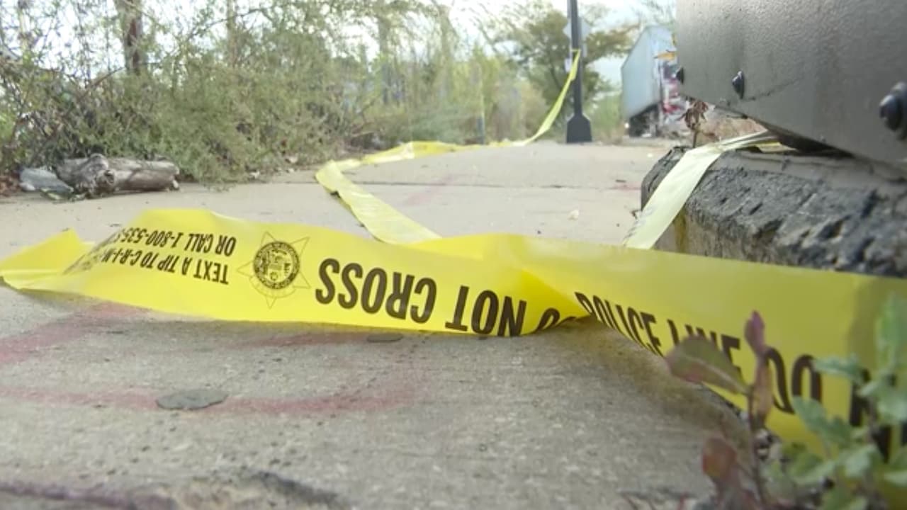 Huida de ladrones termina con la vida de una mujer tras chocar en La Villita