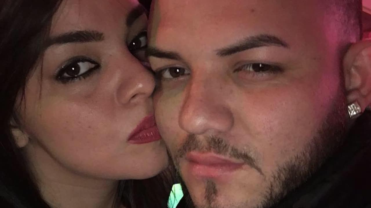 En la madrugada del sábado 25 de marzo, Miguel y Karen llegaron a su residencia, donde algunos testigos reportaron que escucharon y vieron una fuerte discusión entre ambos.