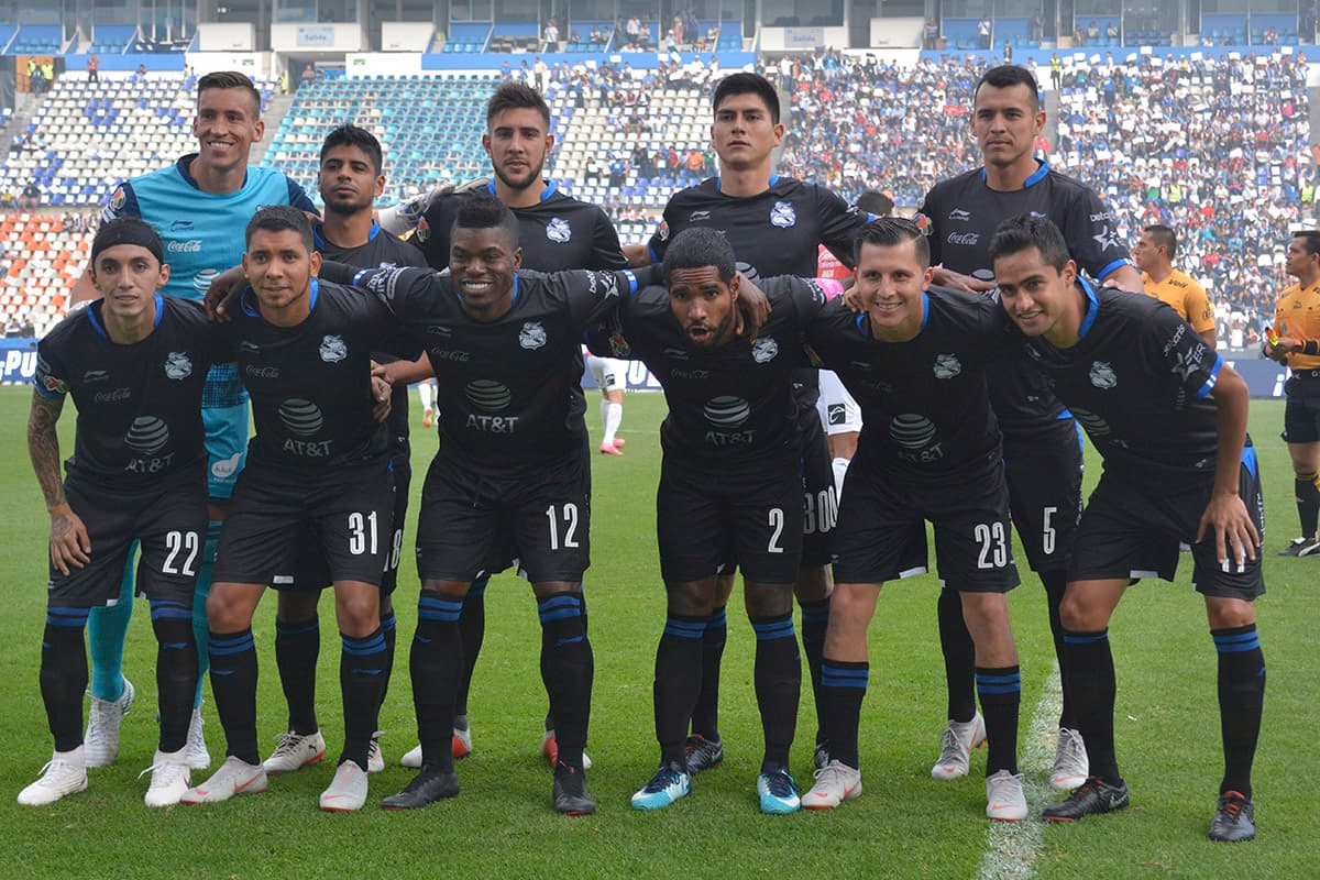 11. Puebla, 19 puntos. La Franja al igual que Chivas debe ganar sus últimos dos juegos si quiere clasificar, dependiendo de otros resultados. Sus últimos rivales: Tigres de visitante y Xolos como local.