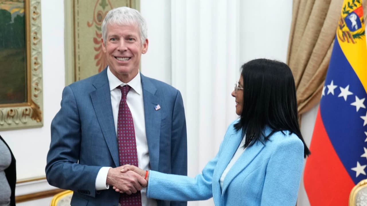 Visita a Venezuela: Secretario de Energía de EE. UU. se reúne con Delcy Rodríguez