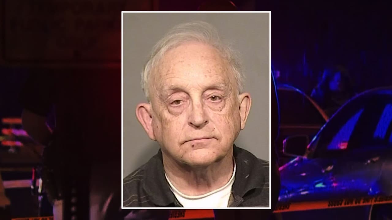 <b><a href="https://www.univision.com/local/san-francisco-kdtv/arrestan-a-maestro-sustituto-por-manosear-a-dos-ninas-de-secundaria" target="_blank">Thomas Joseph Weber</a></b>, de 69 años, era maestro sustituto en la escuela Jack London Elementary de la ciudad de Santa Rosa. Las autoridades lo detuvieron el 18 de febrero de 2019 por tocar de manera inapropiada a por lo menos dos estudiantes en una secundaria.