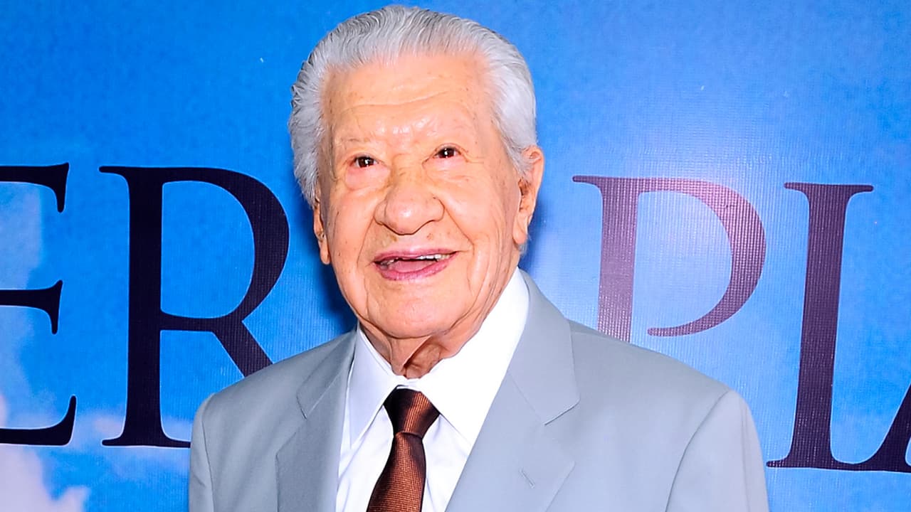 Ignacio López Tarso se deja ver por primera vez tras salir del hospital por una neumonía
