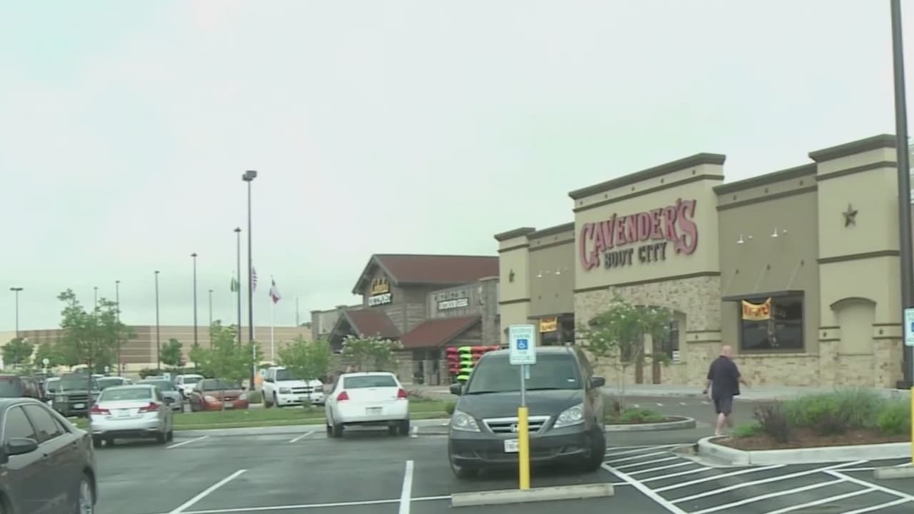 Ciudad de Waco emite toque de queda para evitar más contagios de coronavirus 