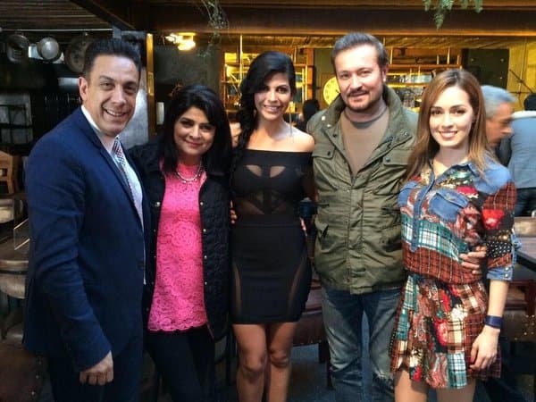 En 'La Malquerida' se reencontró con
<b><a href="http://www.univision.com/temas/victoria-ruffo">Victoria Ruffo</a></b>, trabajando también con
<b><a href="http://www.univision.com/temas/africa-zavala">África Zavala</a></b> y
<b><a href="http://www.univision.com/temas/ariadne-diaz">Ariadne Díaz</a></b>.