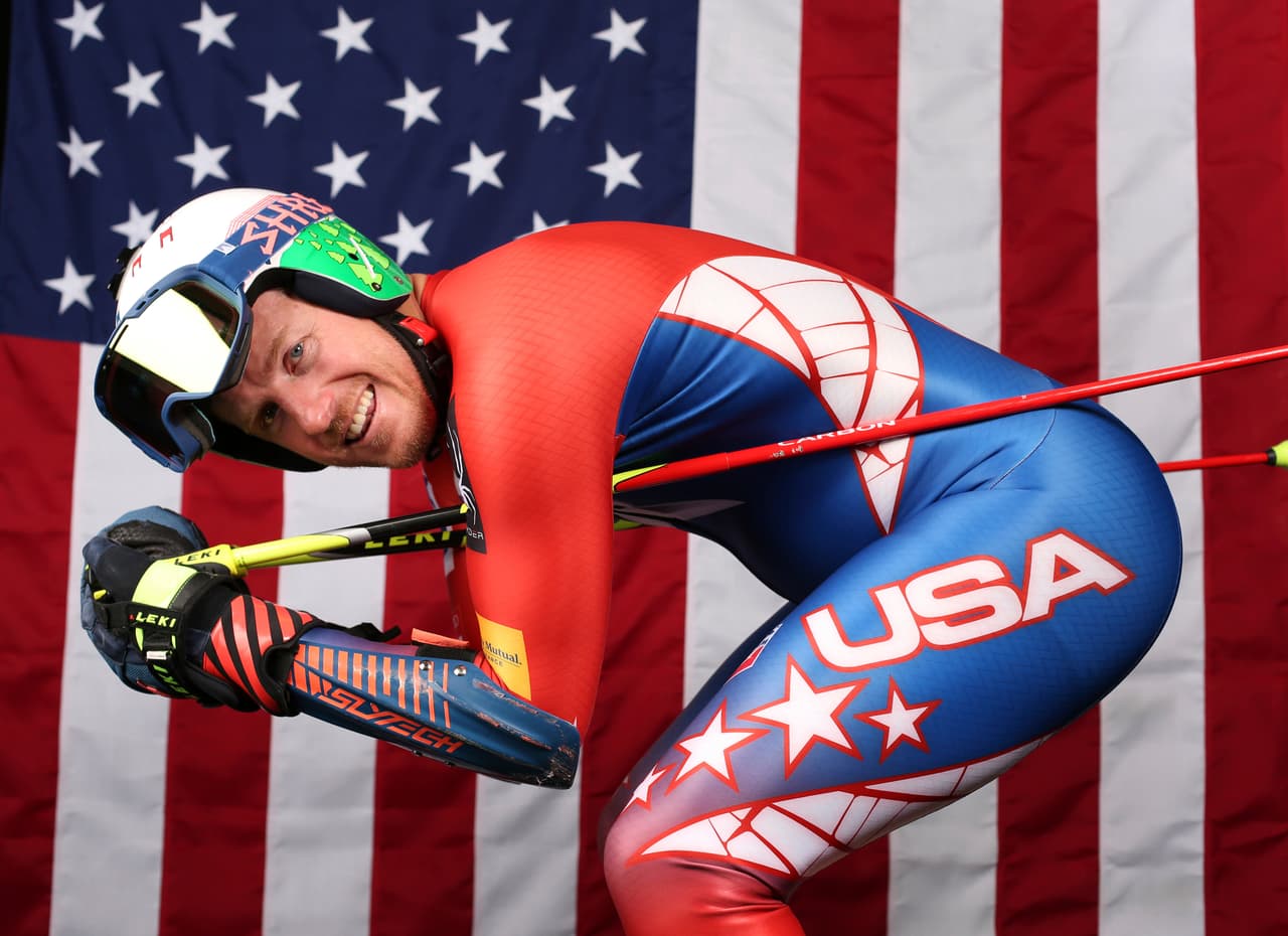 El equipo de esquí de los Estados Unidos ha llamado la atención en Pyeongchang por sus uniformes. Algunas de sus deportistas llevan a Capitán Marvel en sus trajes, mientras que entre los hombres hay quienes se visten de Capitán América.