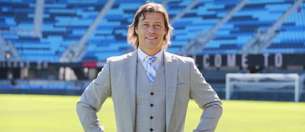Matías Almeyda: Estoy feliz por mantener el 90% del plantel