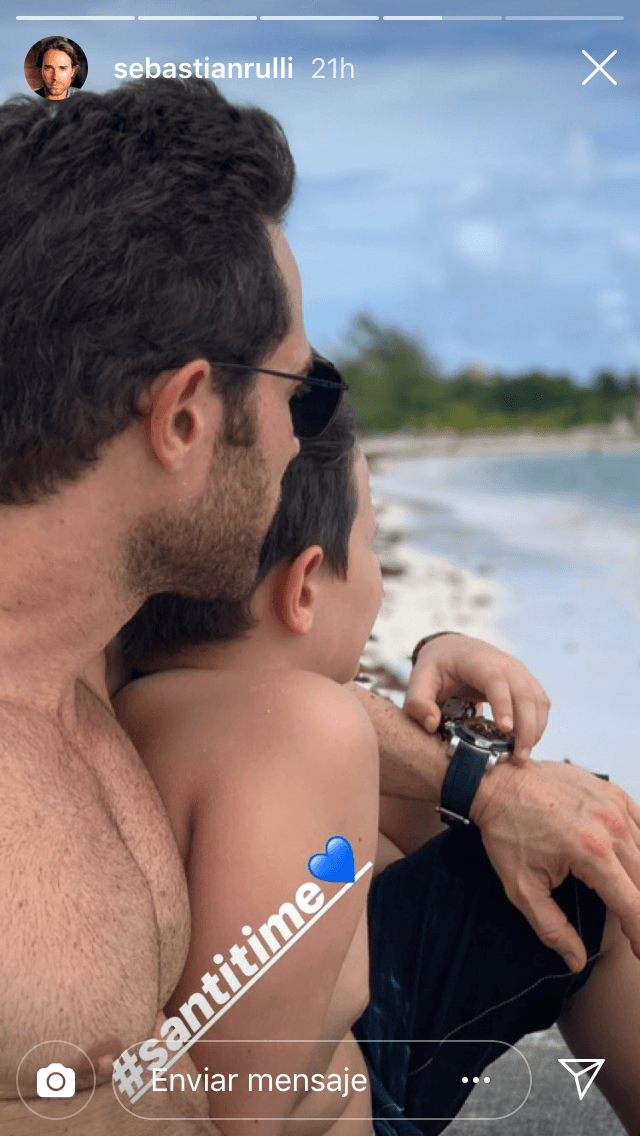 Cuando Gustavo Adolfo Infante, anfitrión de la entrevista, le preguntó si consideraba a Sebastián Rulli como un "buen padre", Cecilia Galliano contestó: "Yo creo que sí. 
<b><a href="https://www.univision.com/programas/novelas/sebastian-rulli-se-fue-de-vacaciones-con-su-hijo-quien-ya-se-ve-enorme-fotos" target="_blank">Eso se le debe preguntar a 'Santi'</a></b>
<a href="https://www.univision.com/programas/novelas/sebastian-rulli-se-fue-de-vacaciones-con-su-hijo-quien-ya-se-ve-enorme-fotos" target="_blank">"</a>. 
<br>