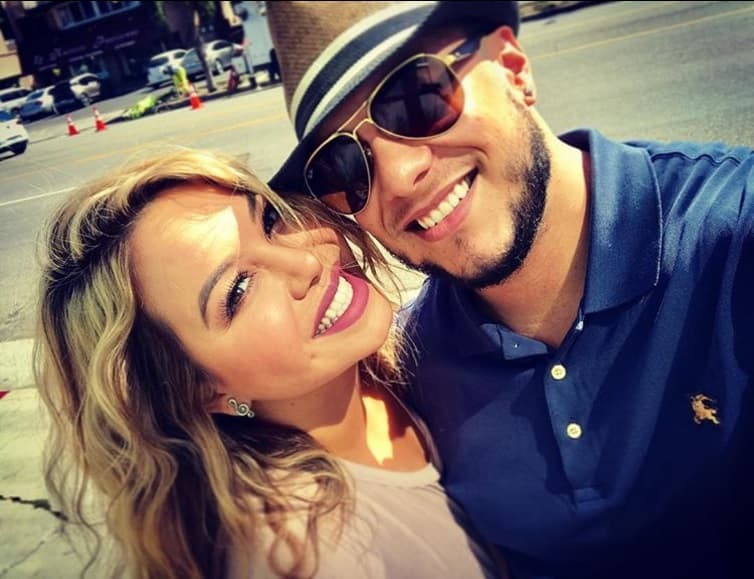 La hija mayor de Jenni Rivera
<b><a href="https://www.univision.com/famosos/chiquis-rivera-divorcio-lorenzo-mendez-detalles" target="_blank"> se casó con Lorenzo Méndez</a></b> el 29 de junio de 2019. Para el 17 de septiembre de 2020 anunció que se habían separado. 
<br>
