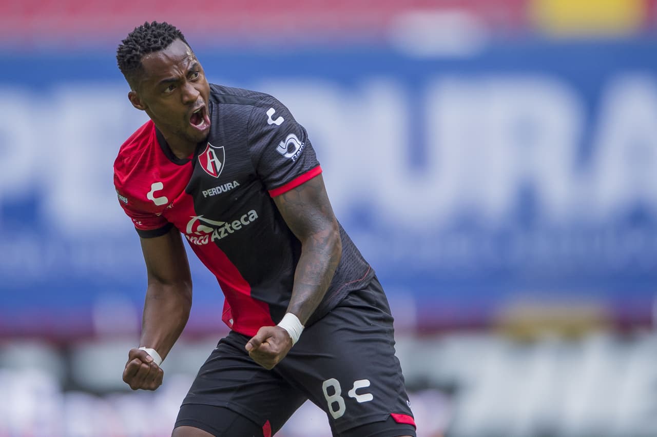 Renato Ibarra (53’) empató el encuentro a la siguiente jugada.