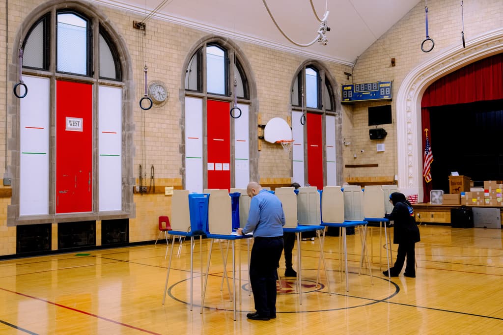 La contienda por el Senado en Michigan pondrá a prueba el camino a seguir para los demócratas: te contamos las claves de esta elección