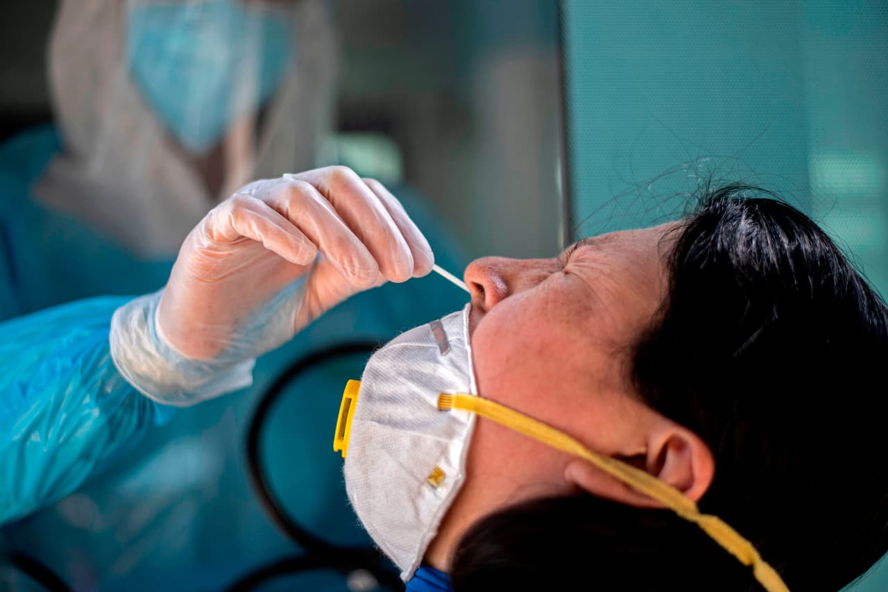 Una clínica chilena vendía pruebas falsas de covid-19 con resultado negativo por 85 dólares