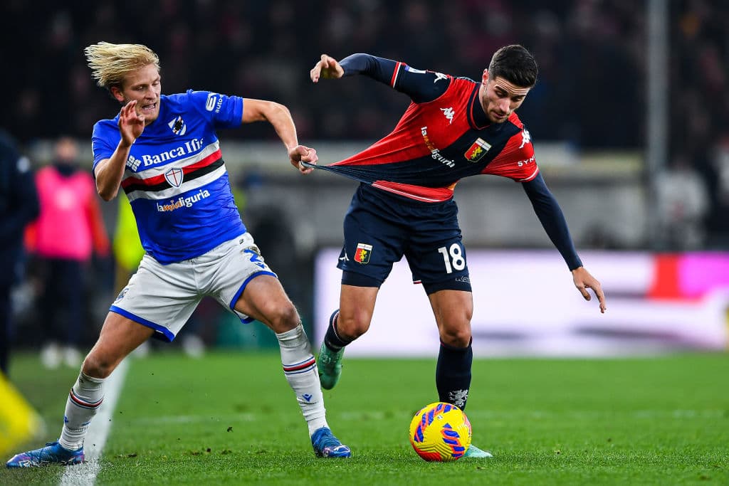 Manolo Gabbiadini es el hombre de la noche y con un doblete comanda la victoria 1-3 de la Sampdoria sobre el Genoa.