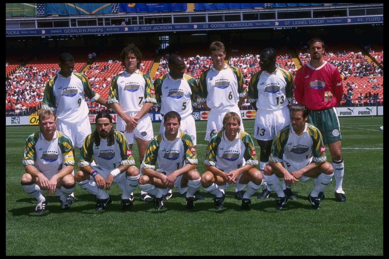 Los Colorado Rapids han estado en la MLS desde el inicio en 1996, cuando tenían en su escuadra a Marcelo Balboa. El club ganó la MLS Cup 2010 cuando el actual entrenador, Pablo Mastroeni, aun jugaba.