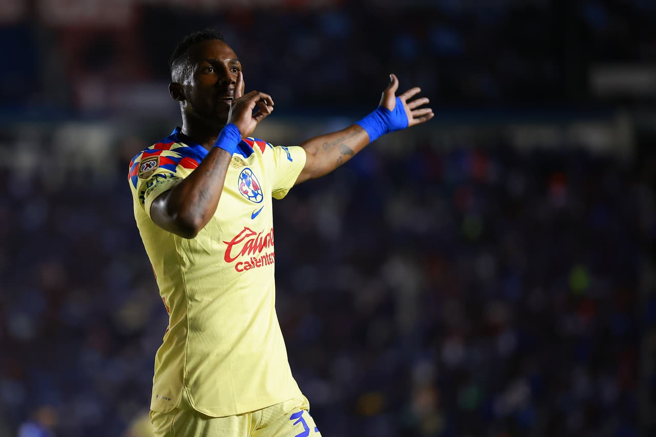 Quiñones se burla de aficionado que lo criticó