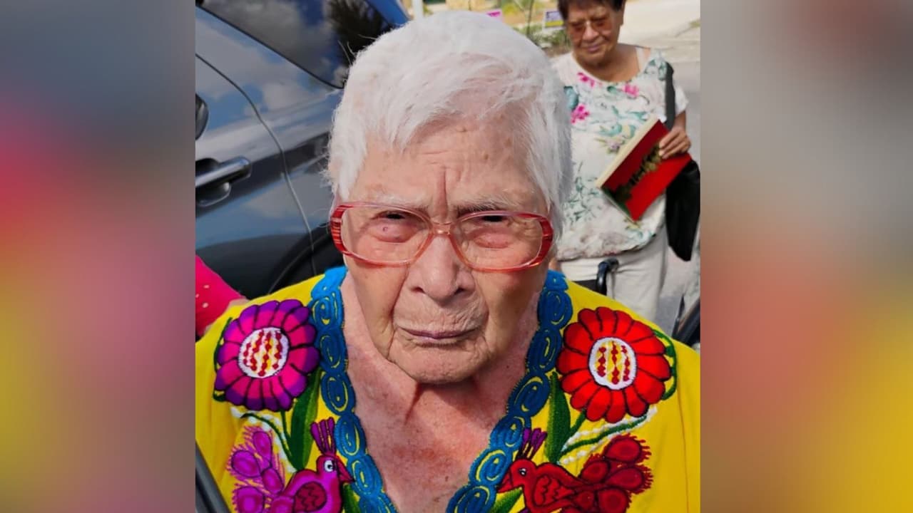 Esta abuela hispana de 104 años pone el ejemplo y sale a votar en Texas