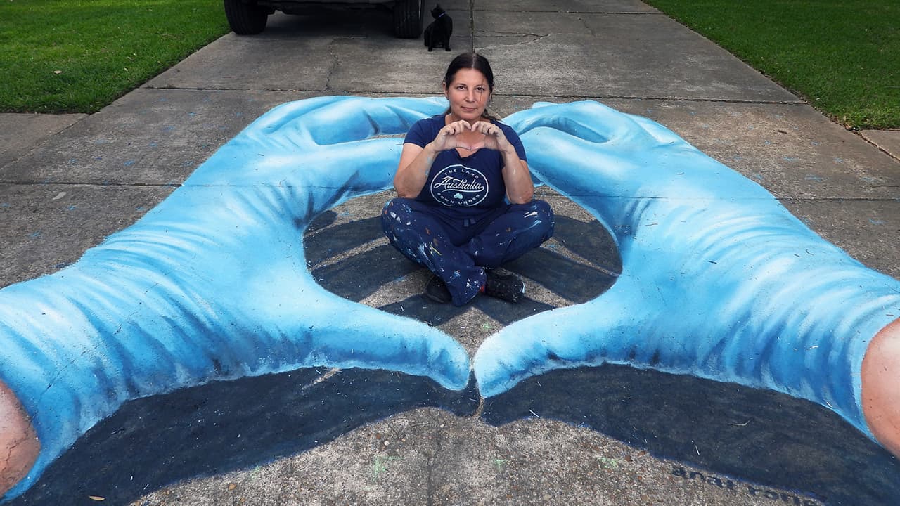 Rinde homenaje con pintura 3D a héroes que luchan contra el coronavirus en Houston