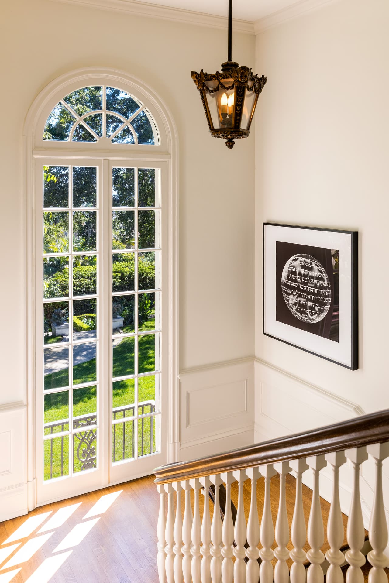 Photo © 2017 Splash News/The Grosby Group EXCLUSIVE Los Feliz, April 14, 2017. Angelina Jolie splashes out nearly $25 million on a six-bed-home in Los Feliz, CA. The six-bed, 10 bathroom property, set on 2.1 acres, once belong to Cecil B. DeMille. The home originally sold for $28,000 in 1916. The home is located in the gated area of Laughlin park, a short drive from the Los Feliz compound she shared with Brad Pitt. Aerial views of the property, land and pool.