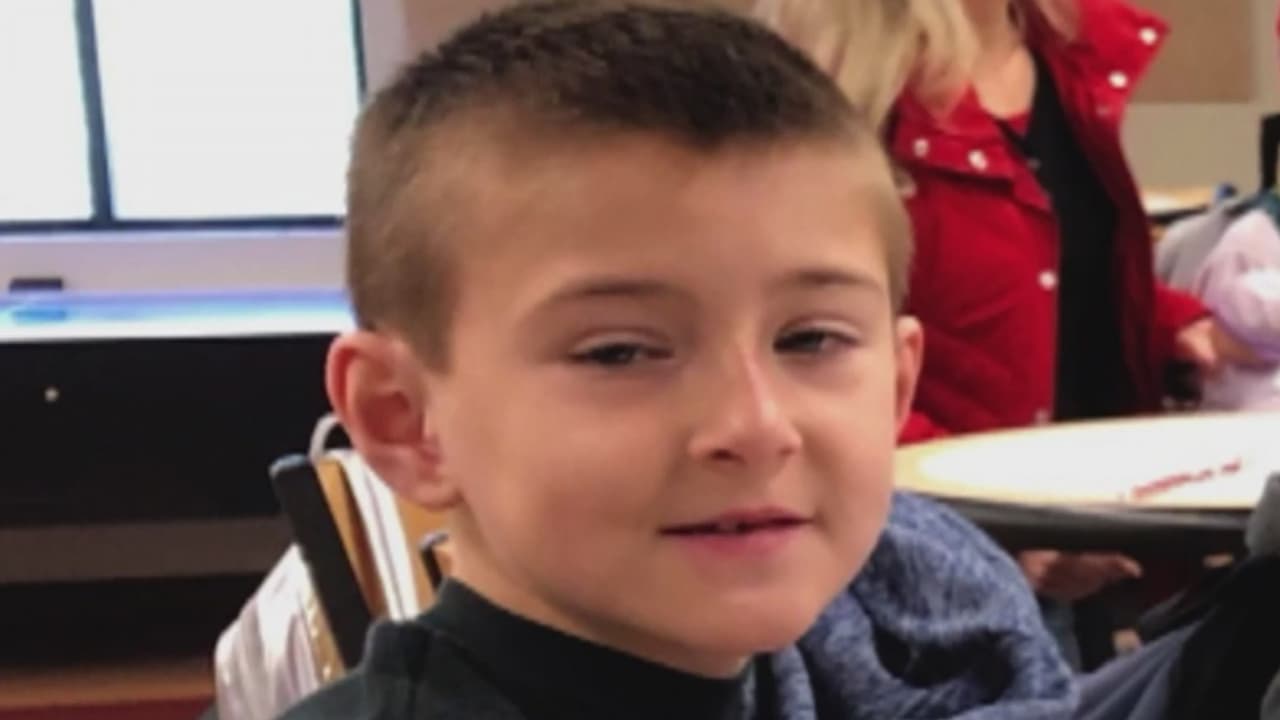 Detienen a padres de niño de 8 años desaparecido desde hace dos semanas