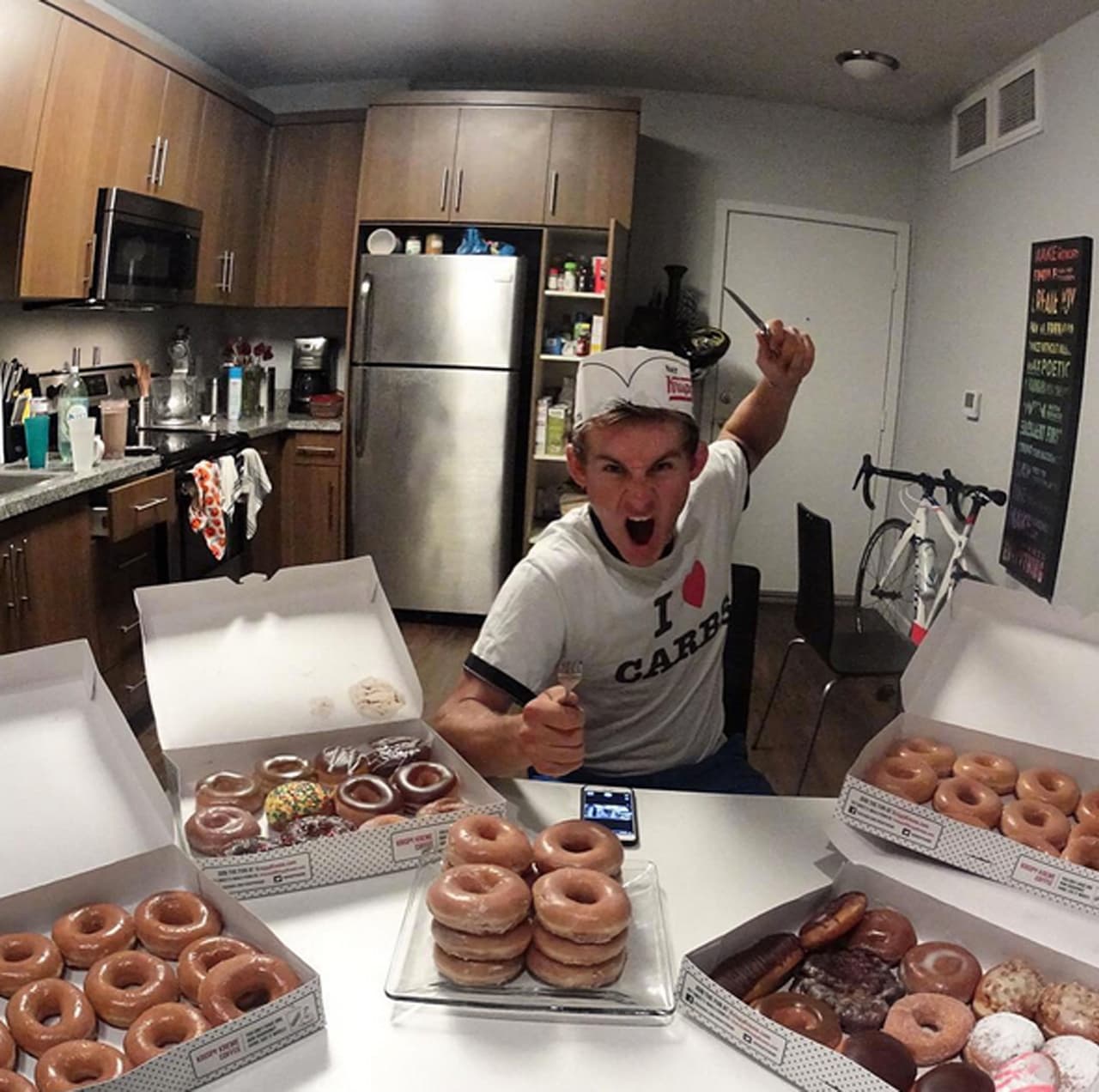 Aunque no lo creas, este joven alguna vez sufrió de la temida anorexia que tanto azota a jóvenes de todo el mundo.