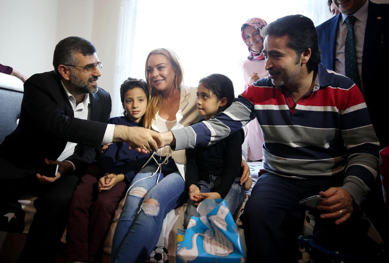 Aunque la actriz se ha visto envuelta en más de un escándalo, siempre ha estado preocupada por los más desprotegidos.