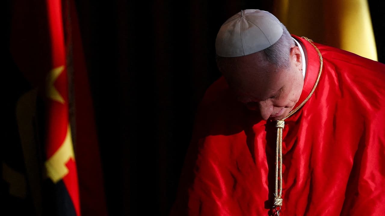 El Papa León XIV llama a la paz en su visita a Camerún