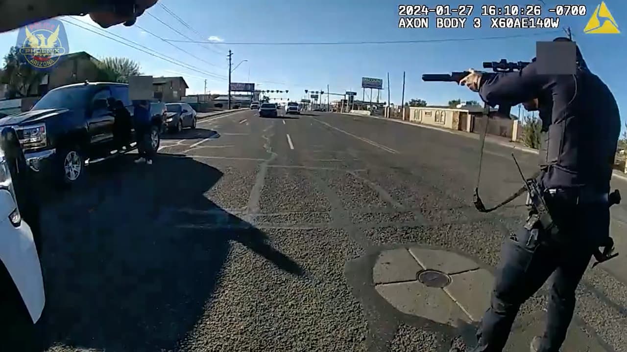 Revelan video del momento en que sospechoso de robo es abatido por policías en Phoenix