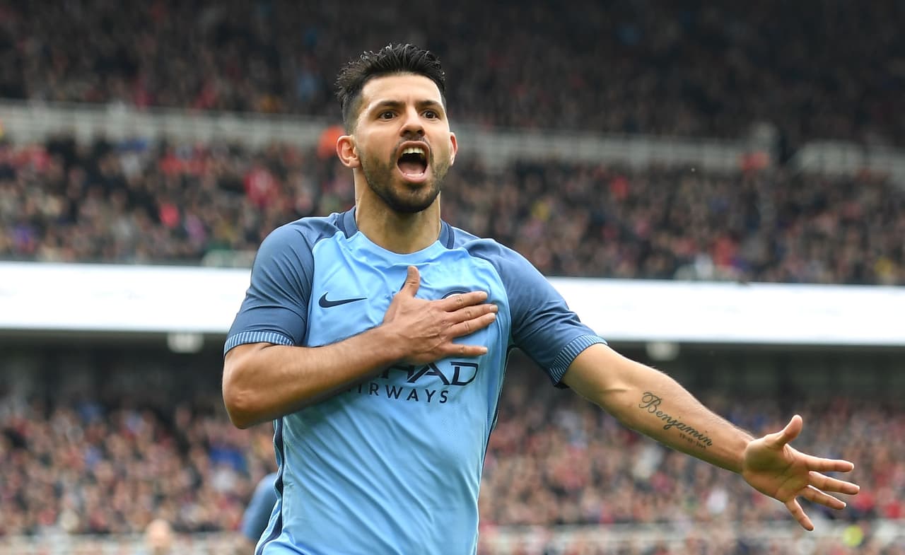 Silva y Agüero meten al Manchester City en semifinales de la FA Cup